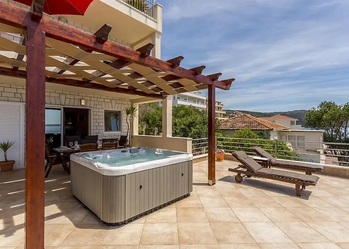 Paradise View Апартаменты