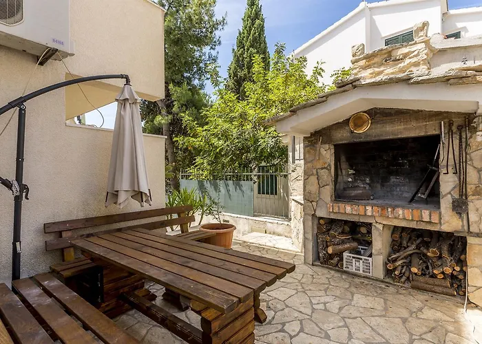 Paradise View Apartment