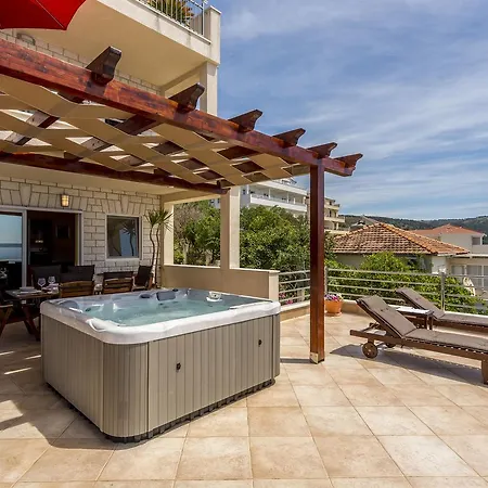 Paradise View Apartman